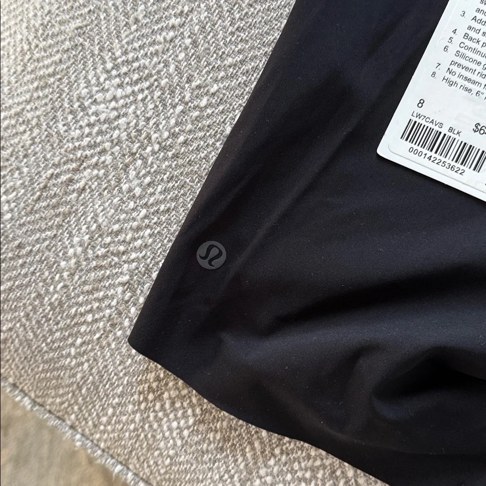 NWT lululemon base pace HR short 6inch - Picture 4 of 4